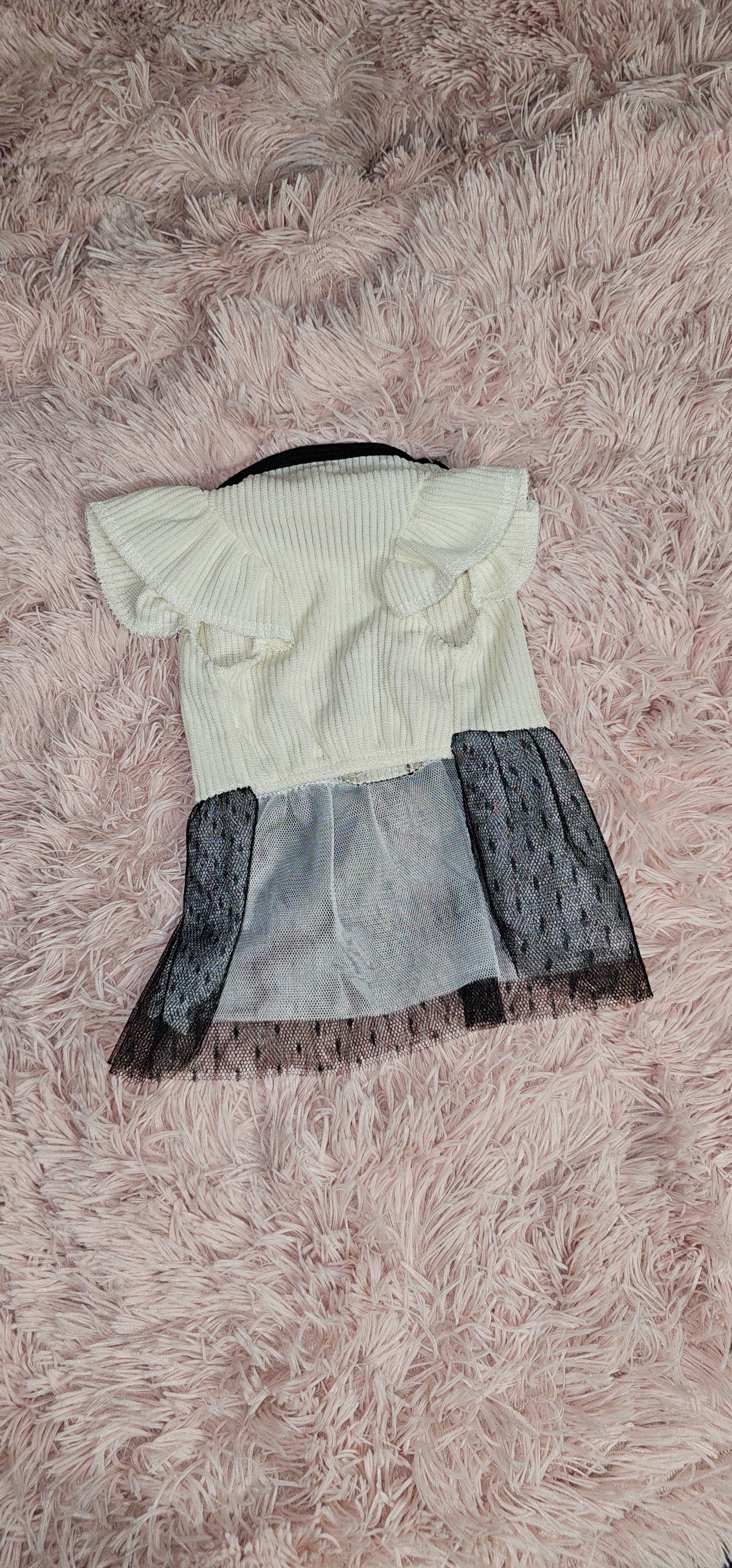 Vintage Black and Cream