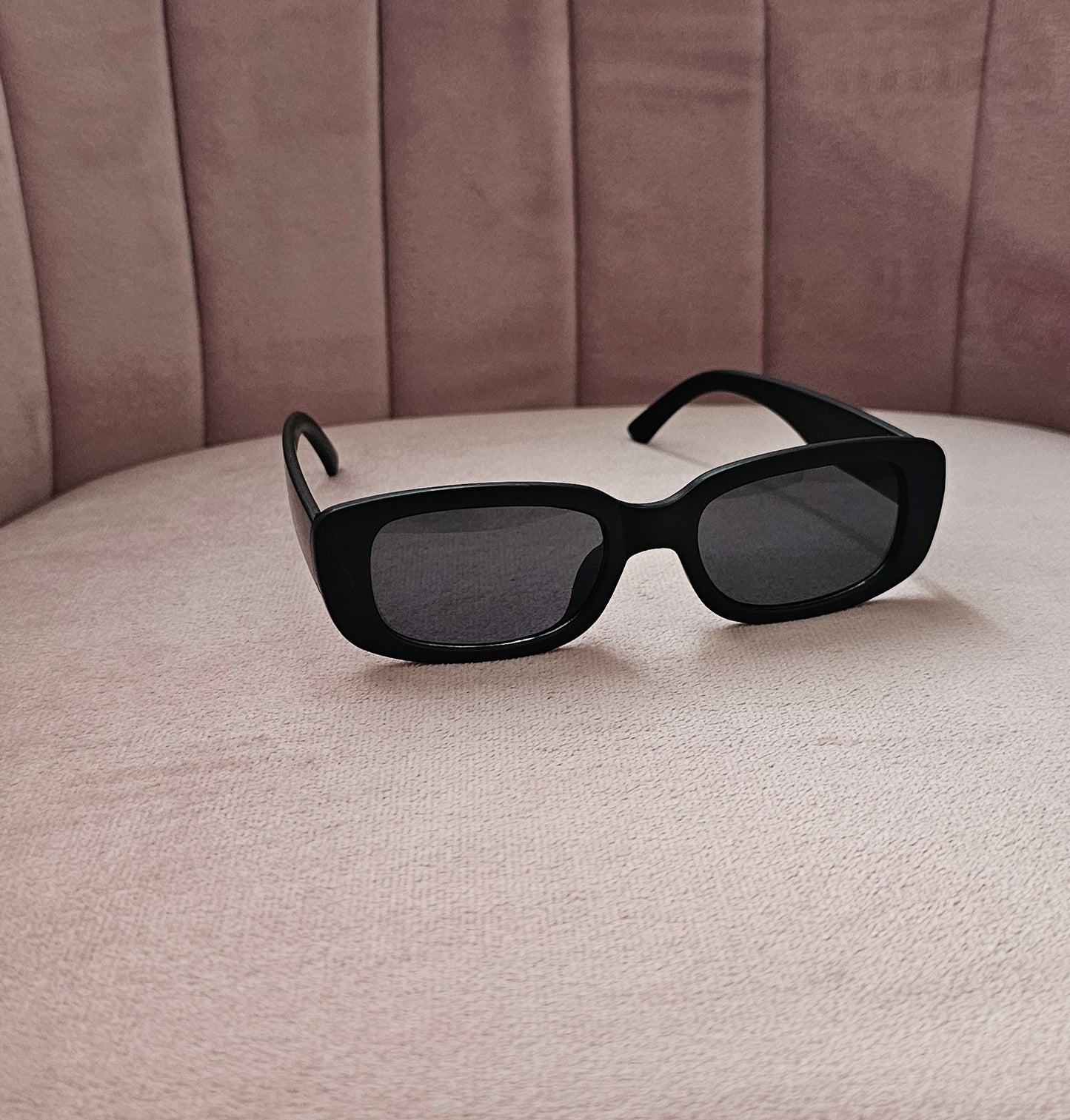 Black Sunnies