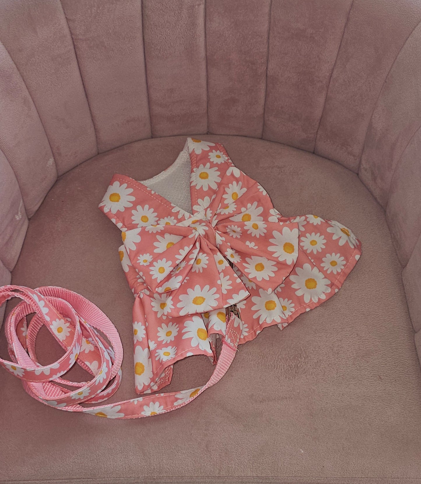 Pink Floral Bow Harness Set